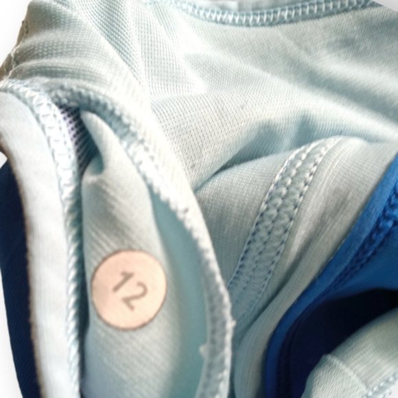 Lululemon womens athletic top bra size 12 - Picture 3 of 5